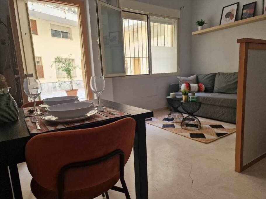 Isg Apartments Estudio En La Alameda Sevilla Buitenkant foto